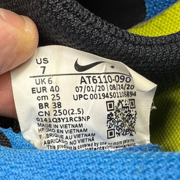 Nike Tiempo Legend 8 Club IC Mens 7 Soccer Shoes Black Blue Indoor AT6110-090 - Picture 10 of 10